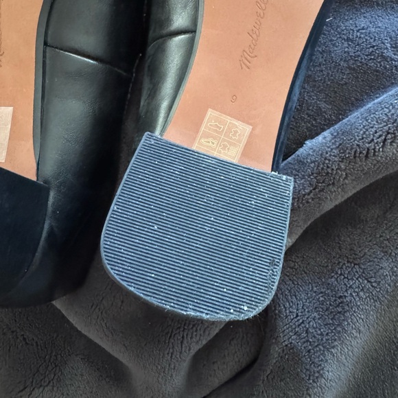 Madewell Nettie Heeled Mary Jane in crinkle patent - Picture 12 of 14